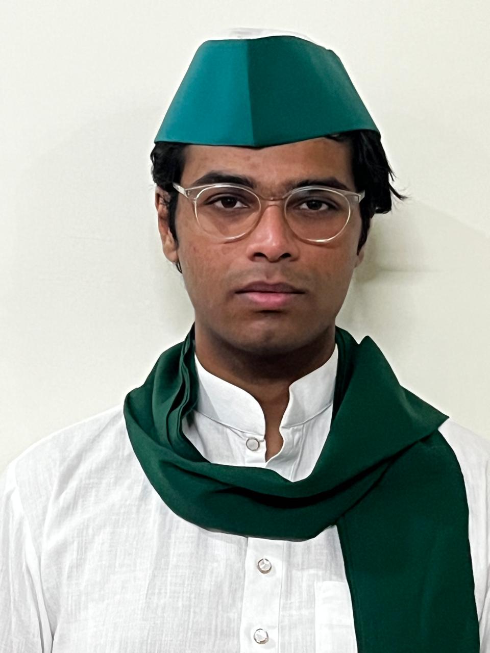 देवांश मल्होत्रा 